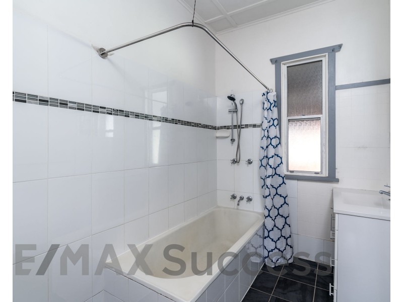 104 Water Street, South Toowoomba QLD 4350