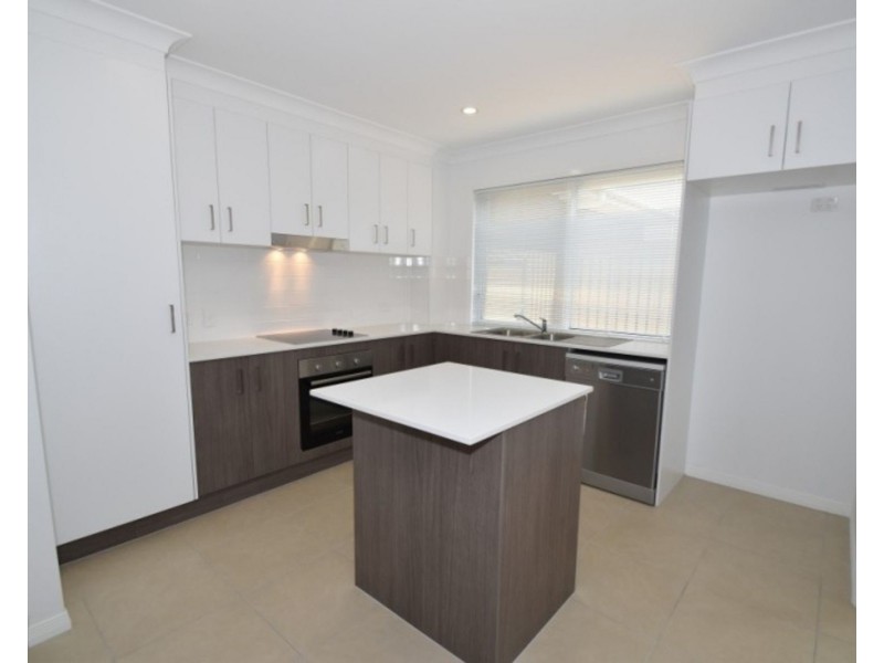 24/227 Nelson Street, Kearneys Spring QLD 4350