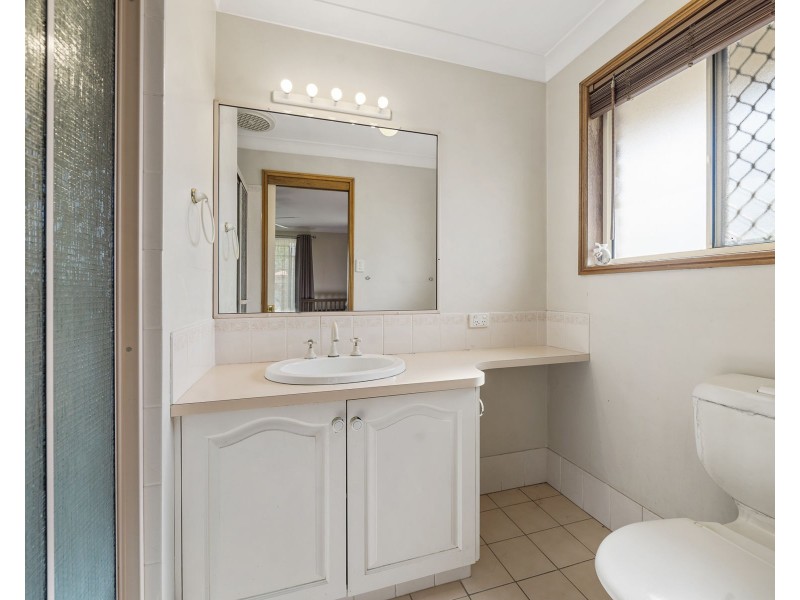 8 Ware Court, Darling Heights QLD 4350