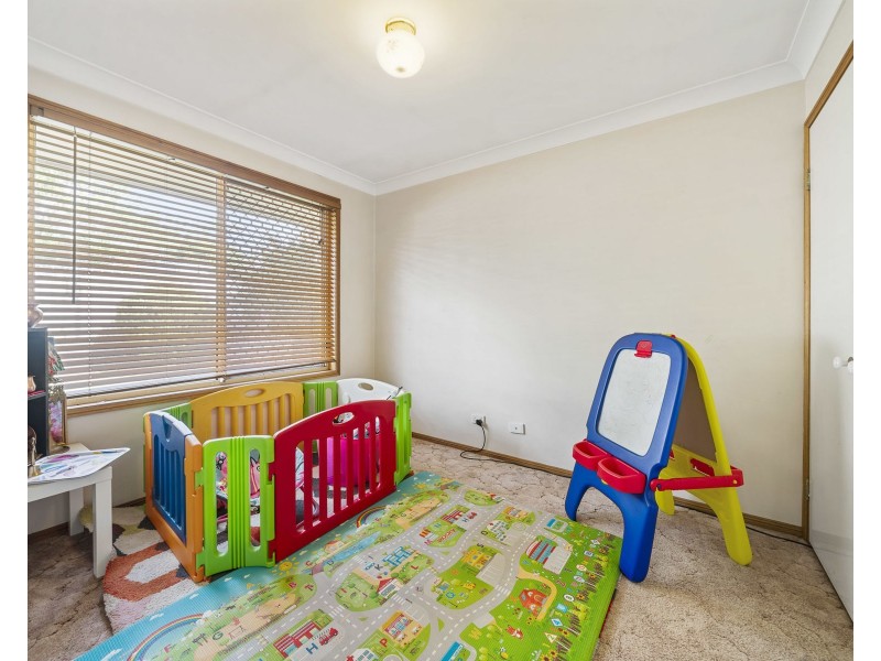 8 Ware Court, Darling Heights QLD 4350