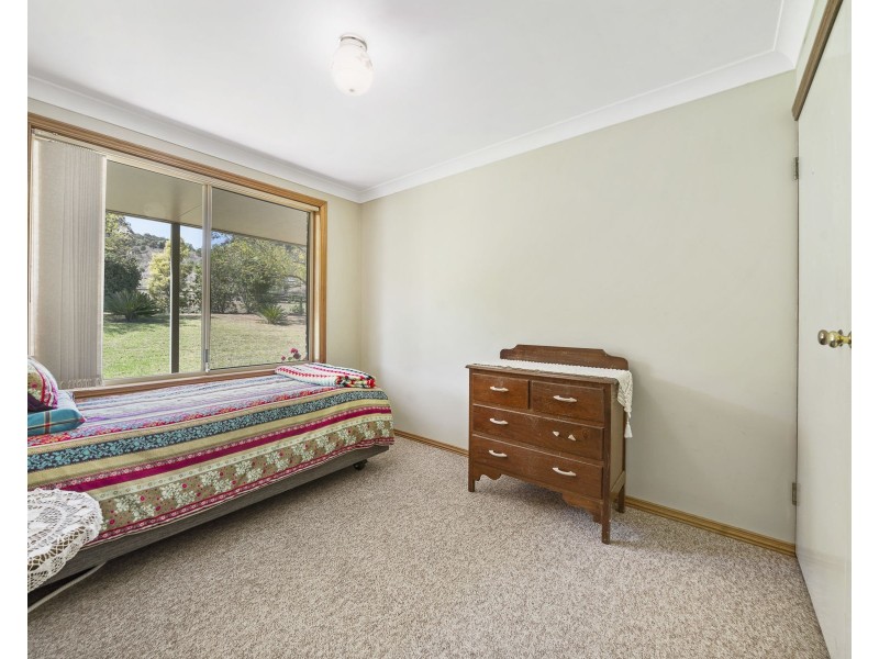 25 Redlands Drive, Gowrie Junction QLD 4352