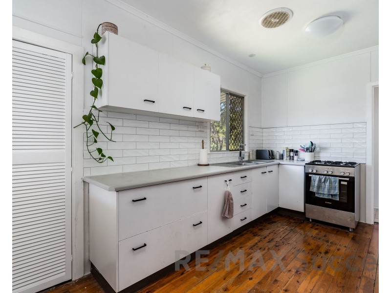 22 Boyd Street, Wilsonton QLD 4350