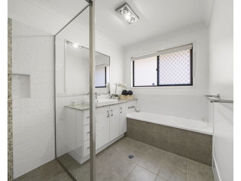 9 Ironbark Road, Gatton QLD 4343