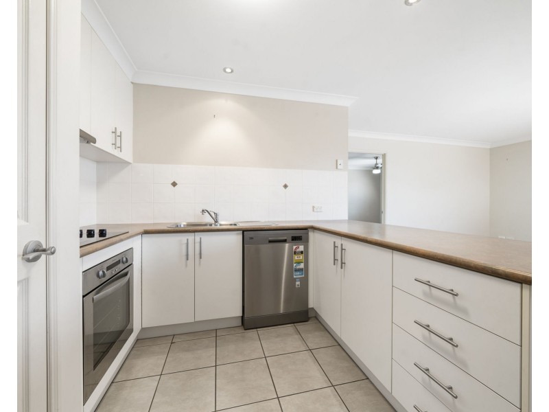 12/451 Alderley Street, Harristown QLD 4350