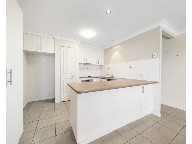12/451 Alderley Street, Harristown QLD 4350