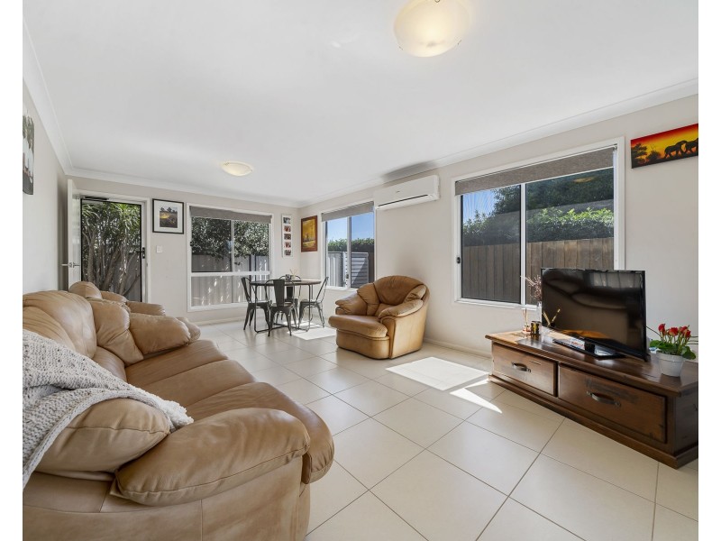 6/446 Hume Street, Middle Ridge QLD 4350