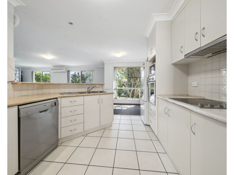 1/5 Rama Court, Kearneys Spring QLD 4350