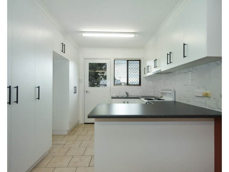 1/1 Gloucester Crescent, Darling Heights QLD 4350