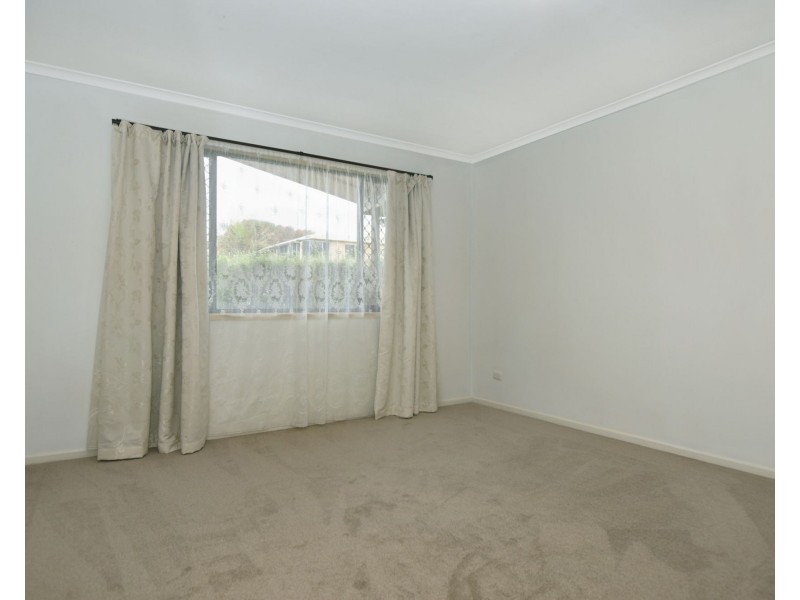 1/1 Gloucester Crescent, Darling Heights QLD 4350