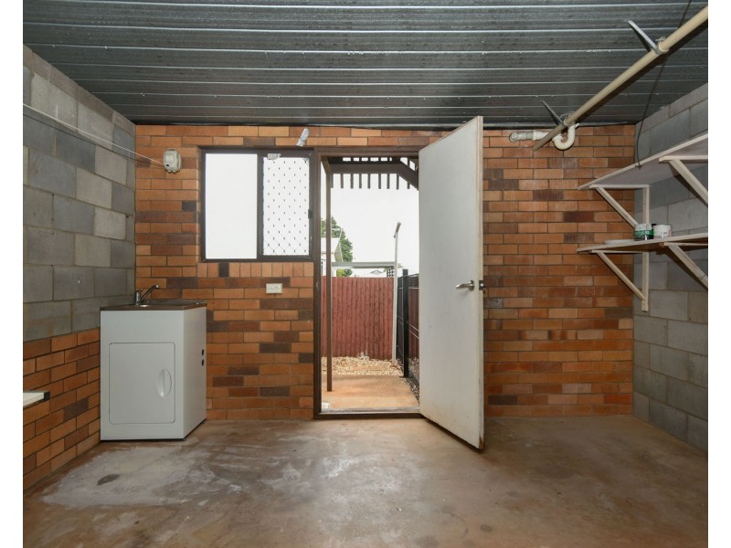 1/1 Gloucester Crescent, Darling Heights QLD 4350