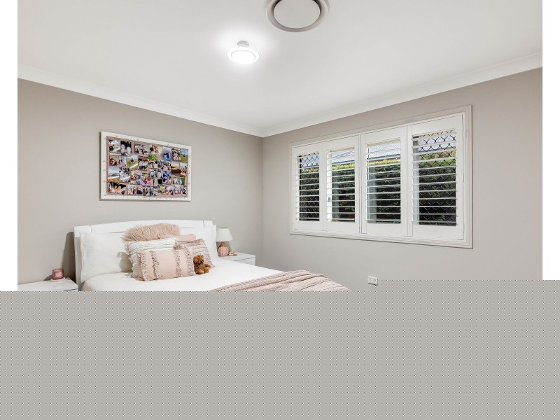 11 Paulene Crescent, Kearneys Spring QLD 4350