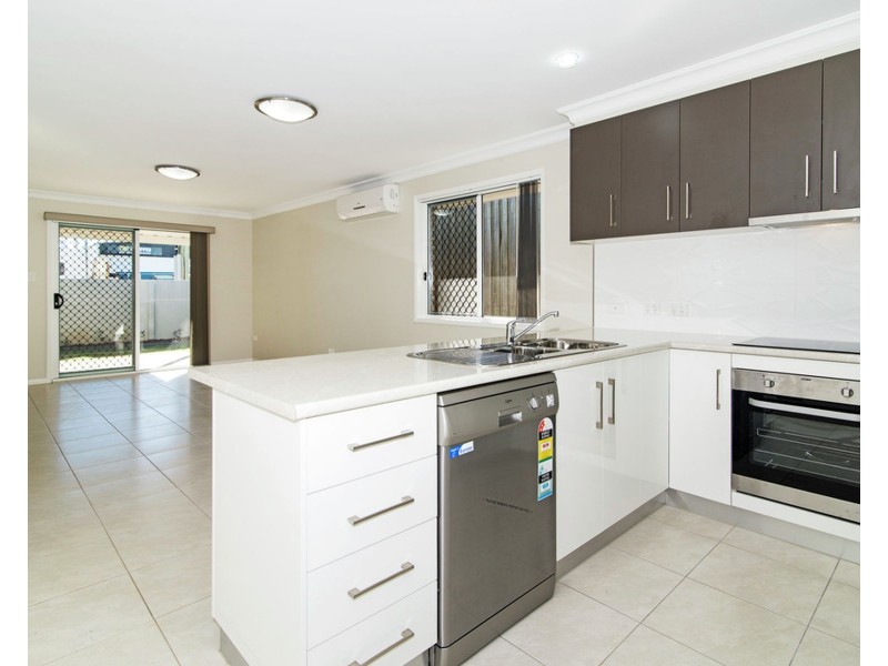 1/3 Whitley Court, Glenvale QLD 4350