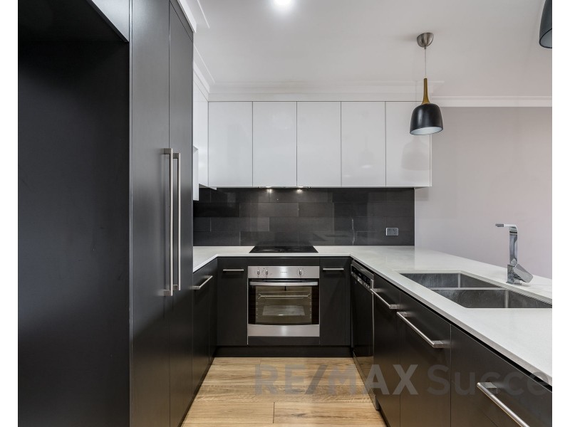 3/29 Hoey Street, Kearneys Spring QLD 4350