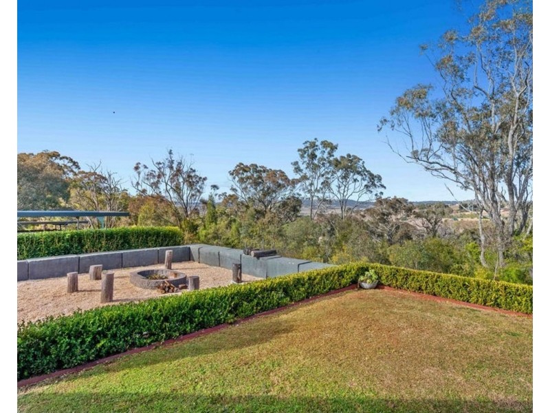 12 Gilbert Court, Gowrie Junction QLD 4352