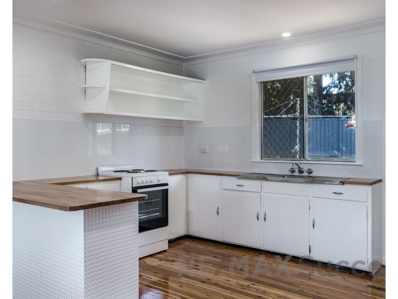 1/20 Glendower Street, Mount Lofty QLD 4350