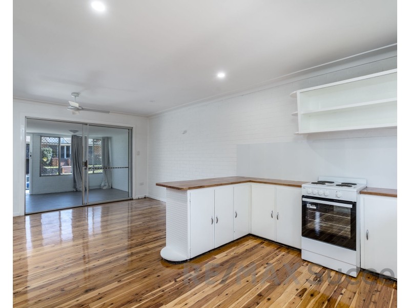 1/20 Glendower Street, Mount Lofty QLD 4350