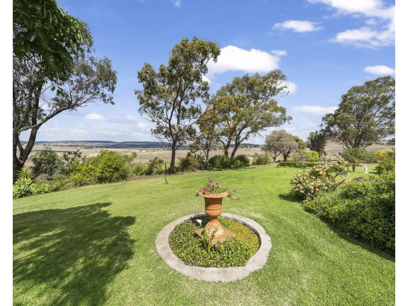 23 Love Road, Vale View QLD 4352