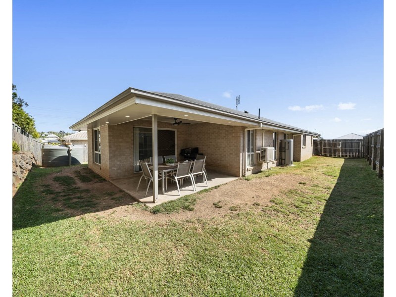 97 Entabeni Drive, Kearneys Spring QLD 4350