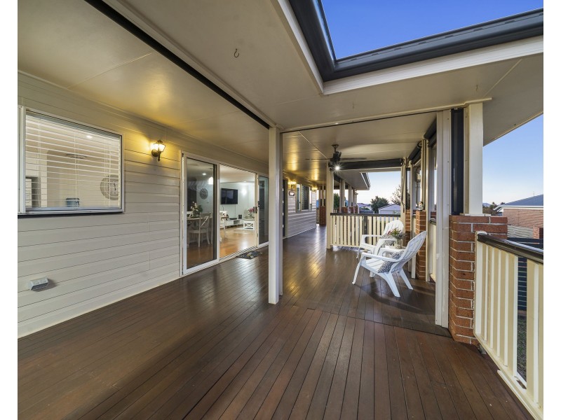 15 Bronte Street, Westbrook QLD 4350