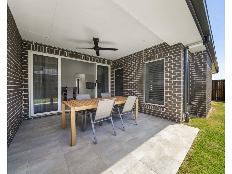 24 McGrory Drive, Kearneys Spring QLD 4350
