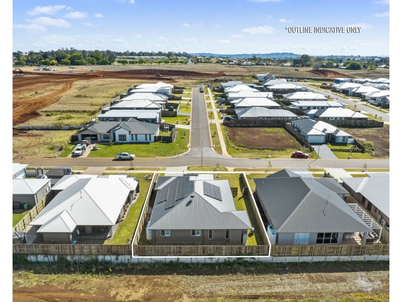 24 McGrory Drive, Kearneys Spring QLD 4350