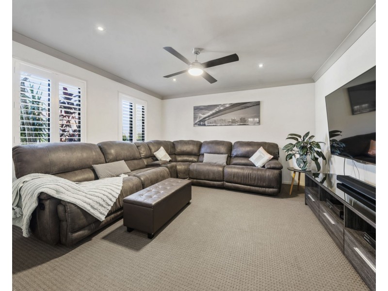 5 Myora Close, Darling Heights QLD 4350