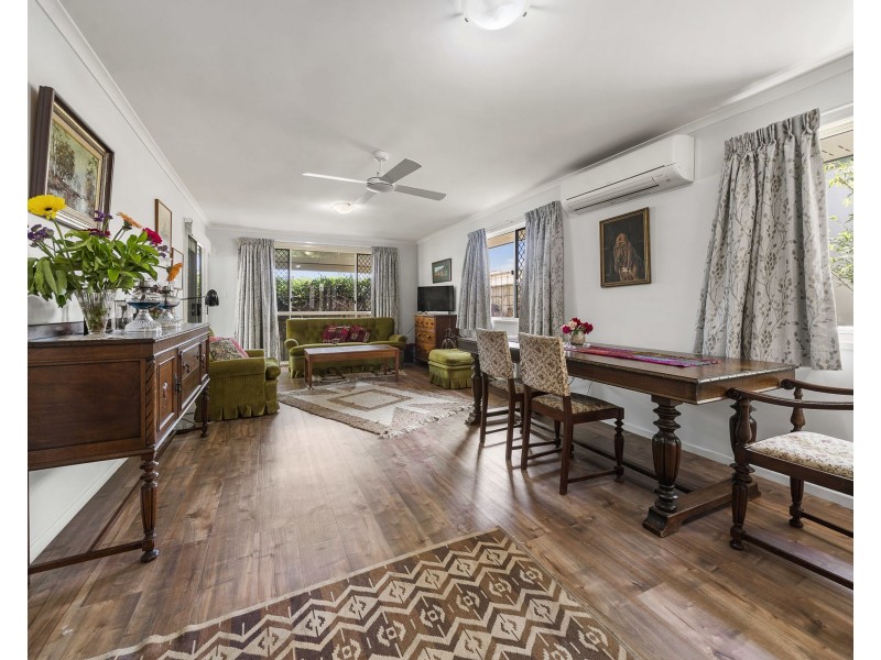 64/303 Spring Street, Kearneys Spring QLD 4350