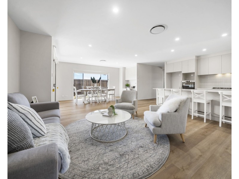 22 McEwan Crescent, Kearneys Spring QLD 4350