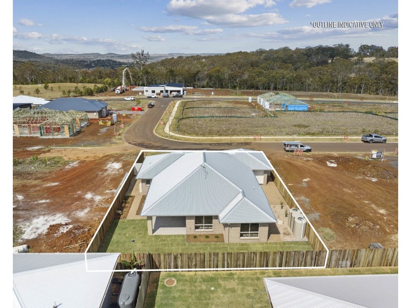 22 McEwan Crescent, Kearneys Spring QLD 4350