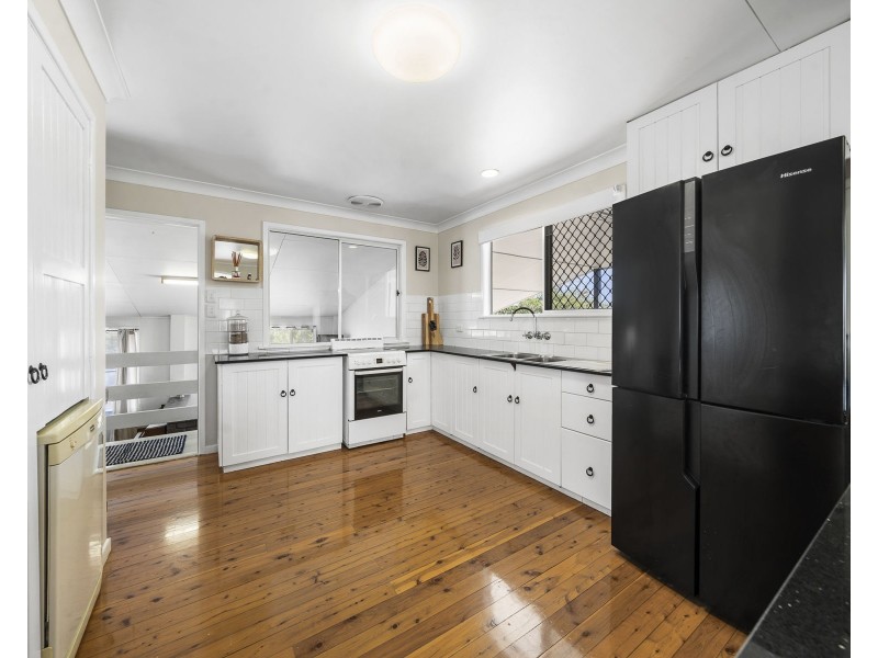 268 Glenvale Road, Glenvale QLD 4350