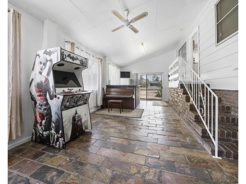 268 Glenvale Road, Glenvale QLD 4350