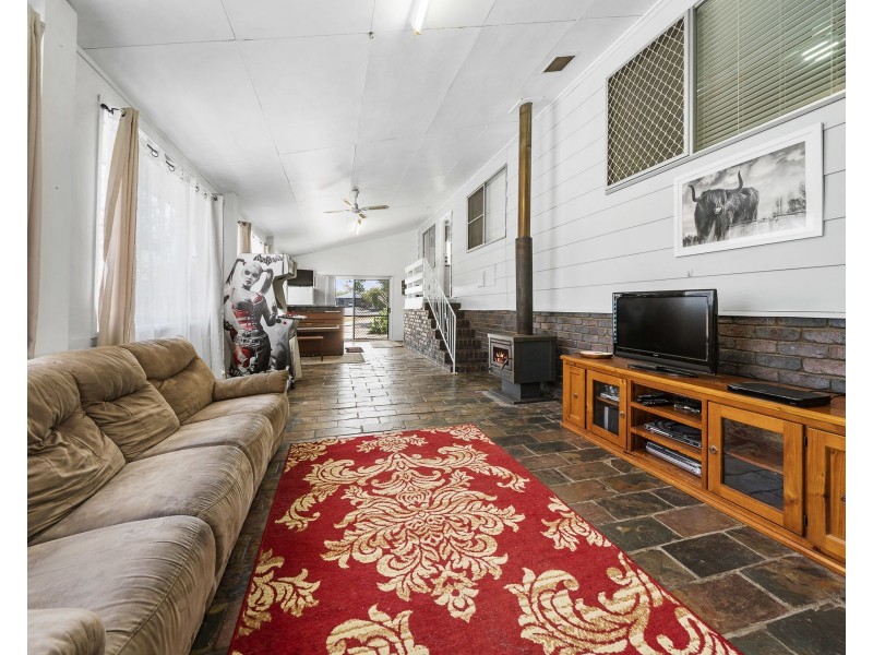 268 Glenvale Road, Glenvale QLD 4350