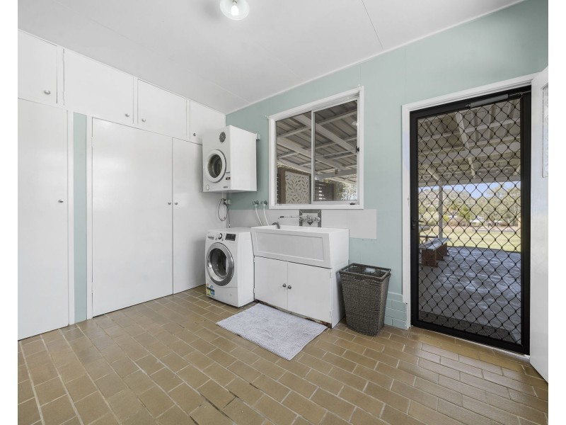 268 Glenvale Road, Glenvale QLD 4350