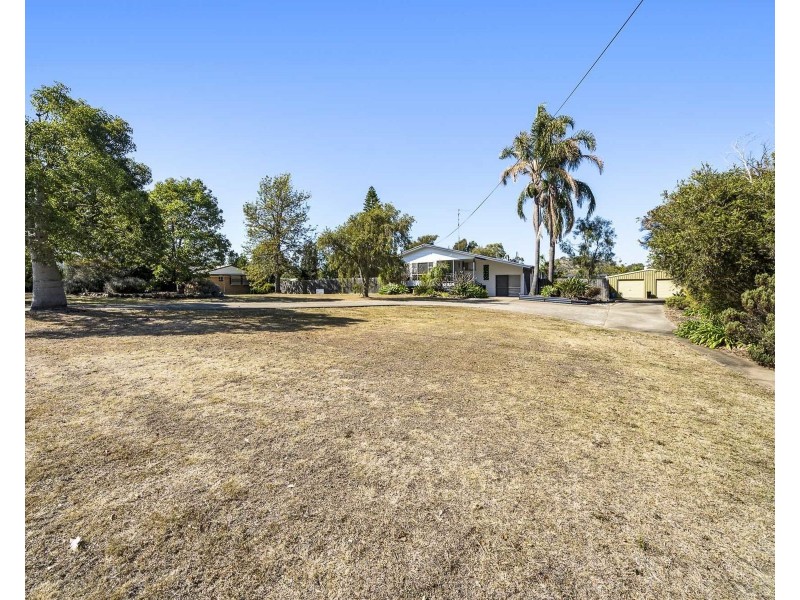 268 Glenvale Road, Glenvale QLD 4350