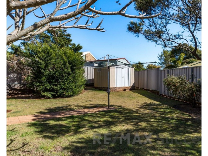36 Kratzmann Court, Kearneys Spring QLD 4350