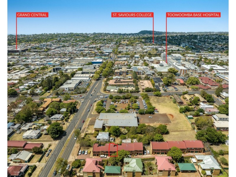 3/248 James Street, Harristown QLD 4350
