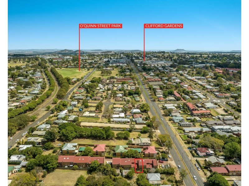 3/248 James Street, Harristown QLD 4350