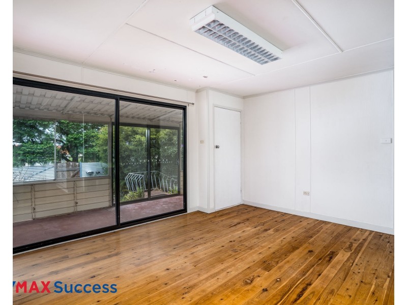 37 Prosser Street, Rockville QLD 4350