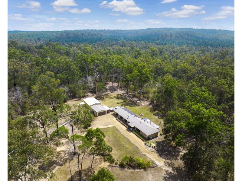 33 Gloucester Court, Mount Hallen QLD 4312