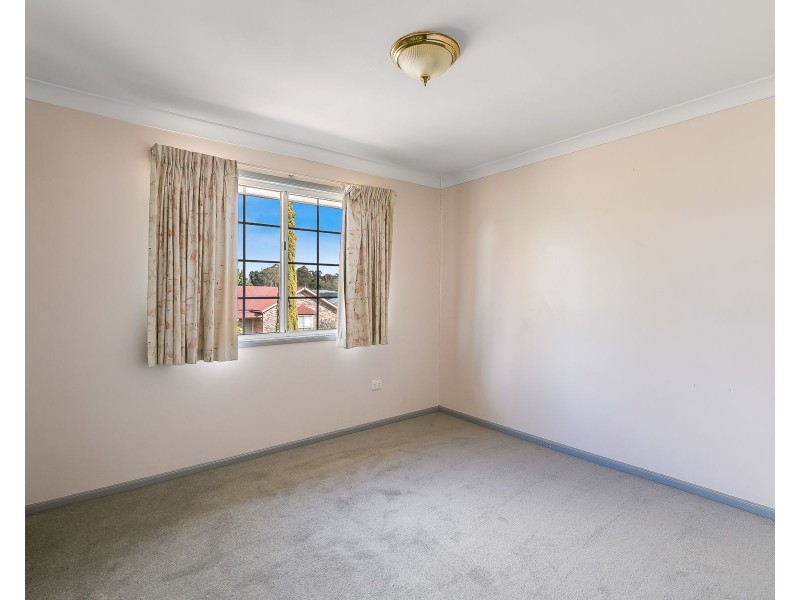 2/2-6 Roser Close, Kearneys Spring QLD 4350