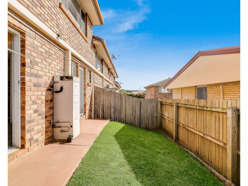 2/2-6 Roser Close, Kearneys Spring QLD 4350