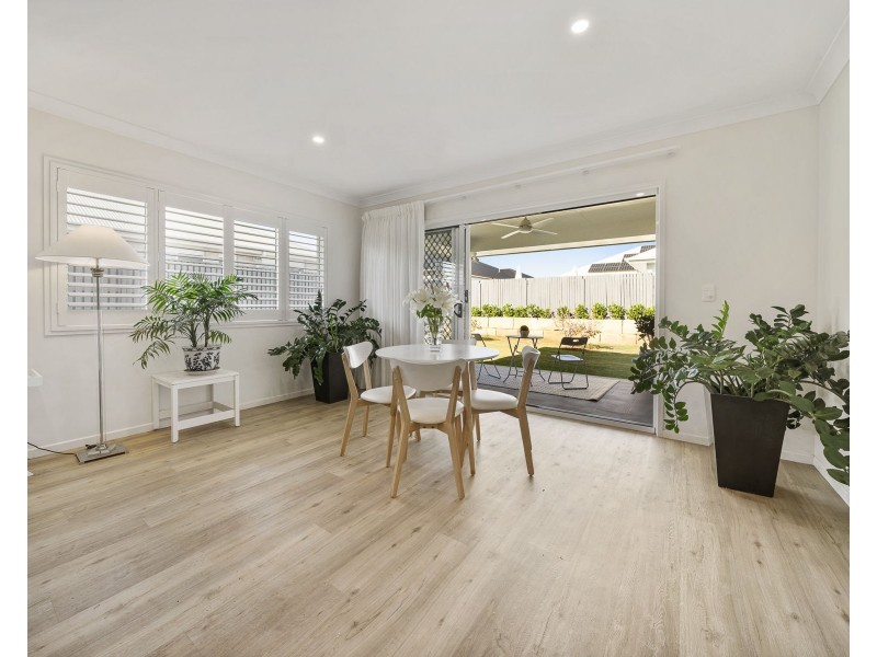 18 McAulay Avenue, Highfields QLD 4352