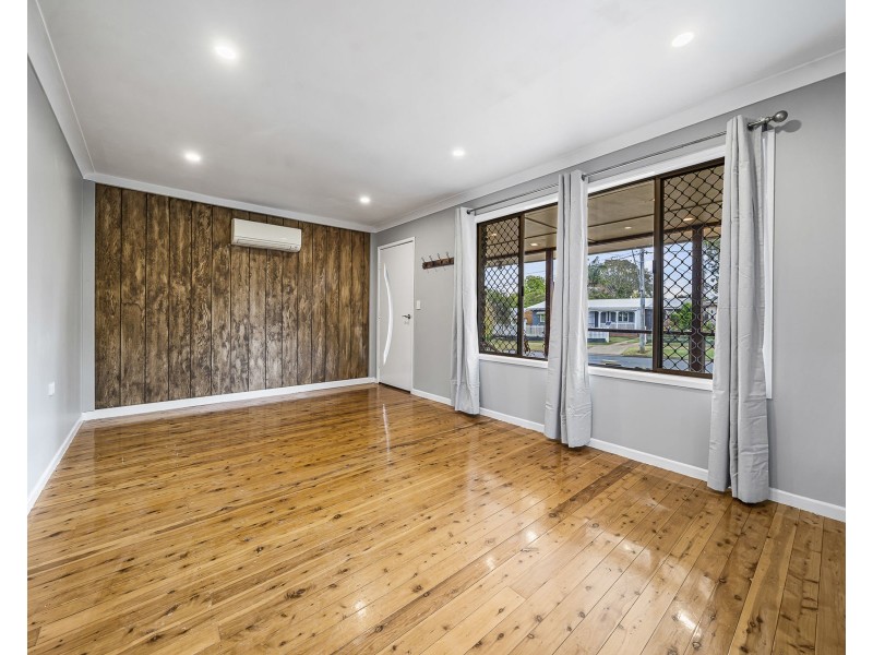 260 Alderley Street, Centenary Heights QLD 4350