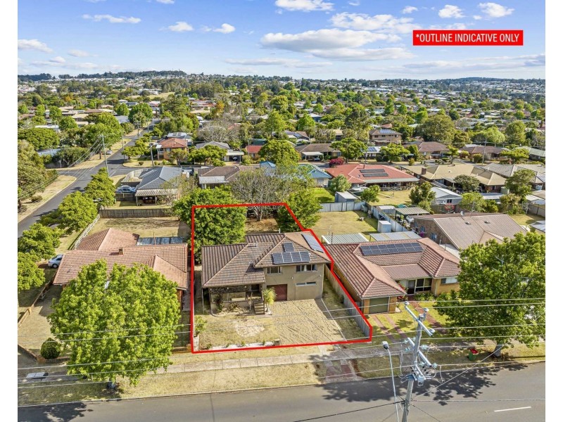 260 Alderley Street, Centenary Heights QLD 4350