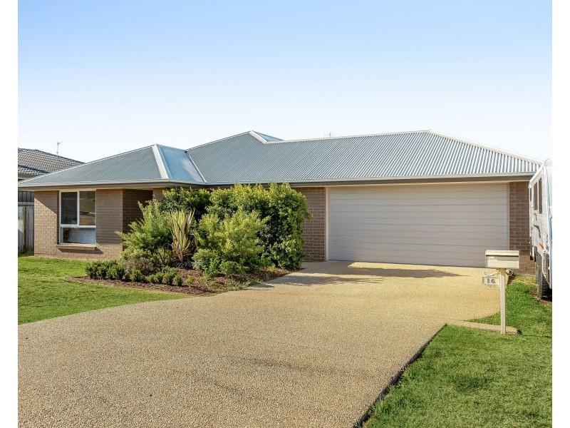 16 Sophia Crescent, Cotswold Hills QLD 4350