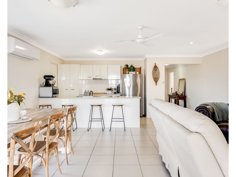 16 Sophia Crescent, Cotswold Hills QLD 4350