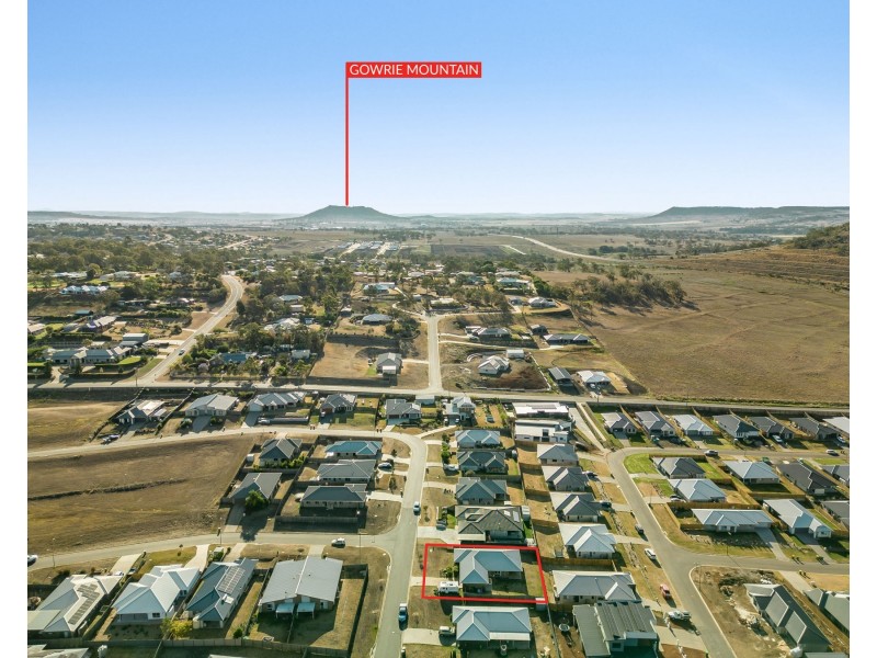 16 Sophia Crescent, Cotswold Hills QLD 4350