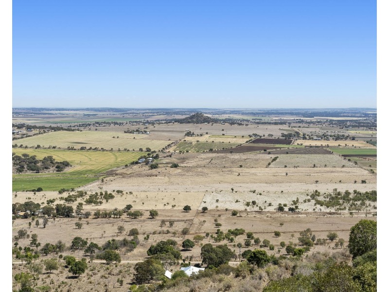 5 West View Court, Glencoe QLD 4352
