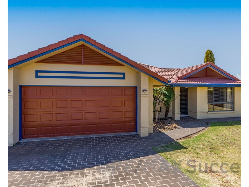 9 Prime Minister Drive, Middle Ridge QLD 4350
