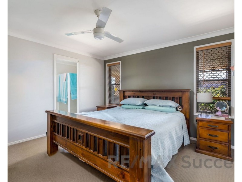 9 Prime Minister Drive, Middle Ridge QLD 4350